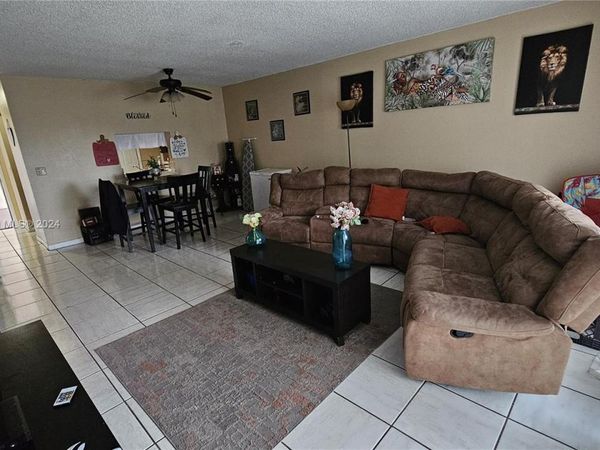 2800 NW 56th Ave, Unit A403, Lauderhill, FL 33313