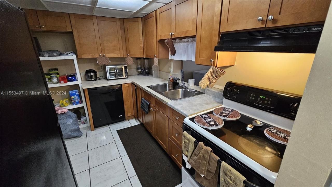 2800 NW 56th Ave, Unit A403, Lauderhill, FL 33313 Photo
