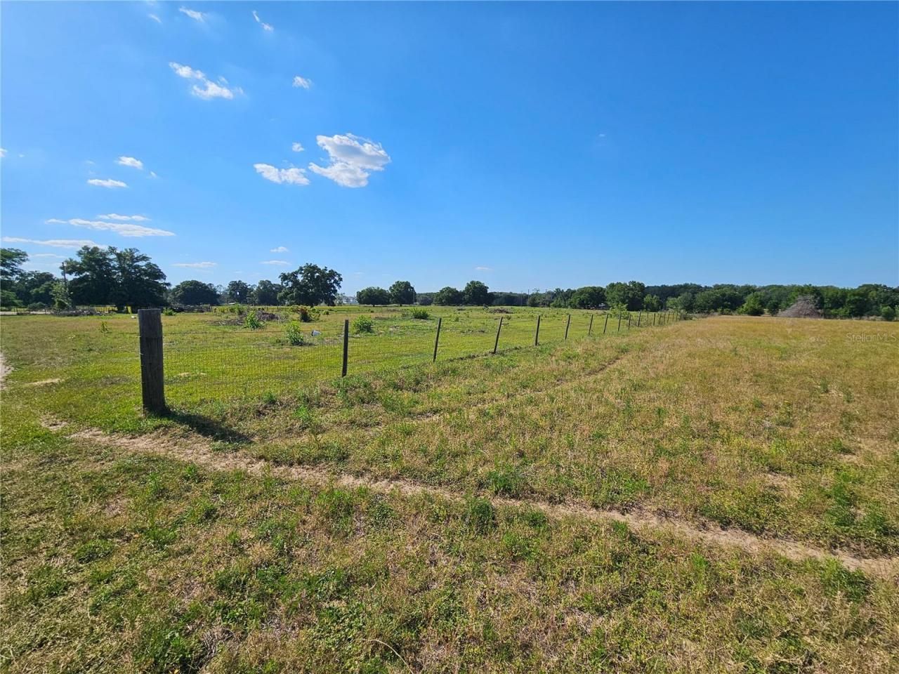 38646 Clinton Avenue, Dade City, FL 33525 Photo