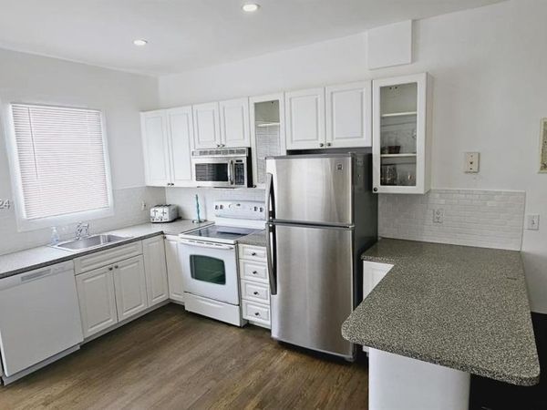 842 Meridian Ave, Unit 3D, Miami Beach, FL 33139