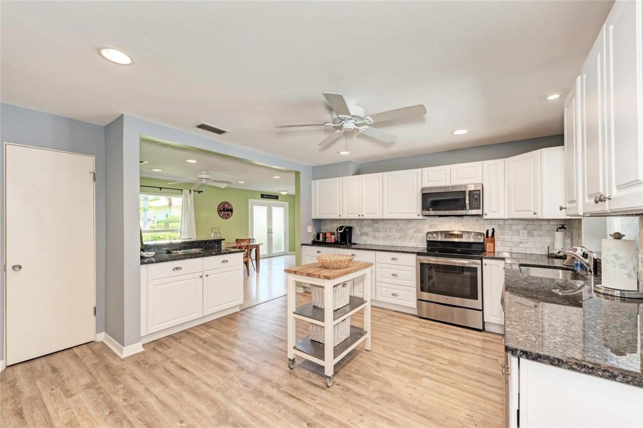 5640 Cape Leyte Drive, Sarasota, FL 34242 Photo