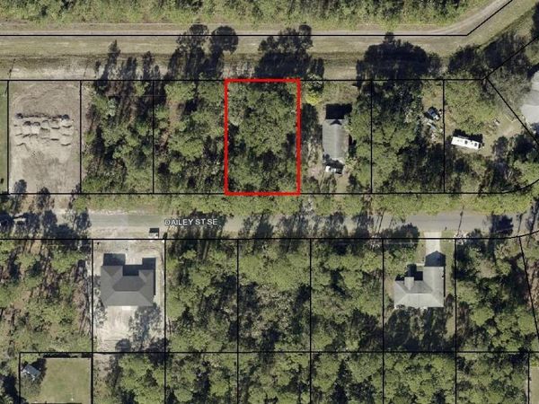 151 DAILEY STREET SE, PALM BAY, FL 32909