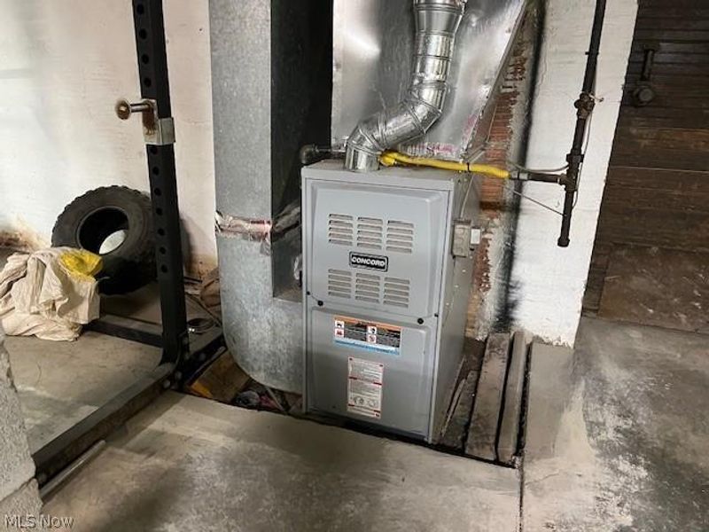 100 Depot Street, Bethesda, OH 43719 Photo 11