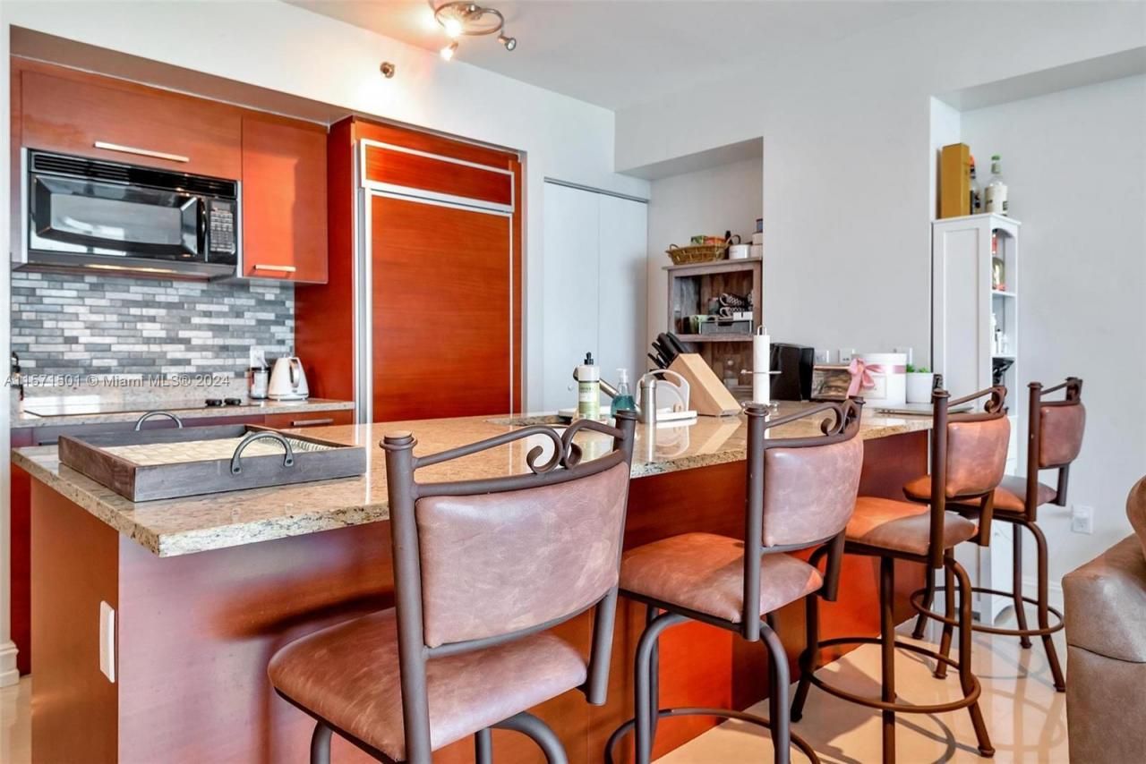 1830 S Ocean Dr, Unit 4709, Hallandale Beach, FL 33009 Photo