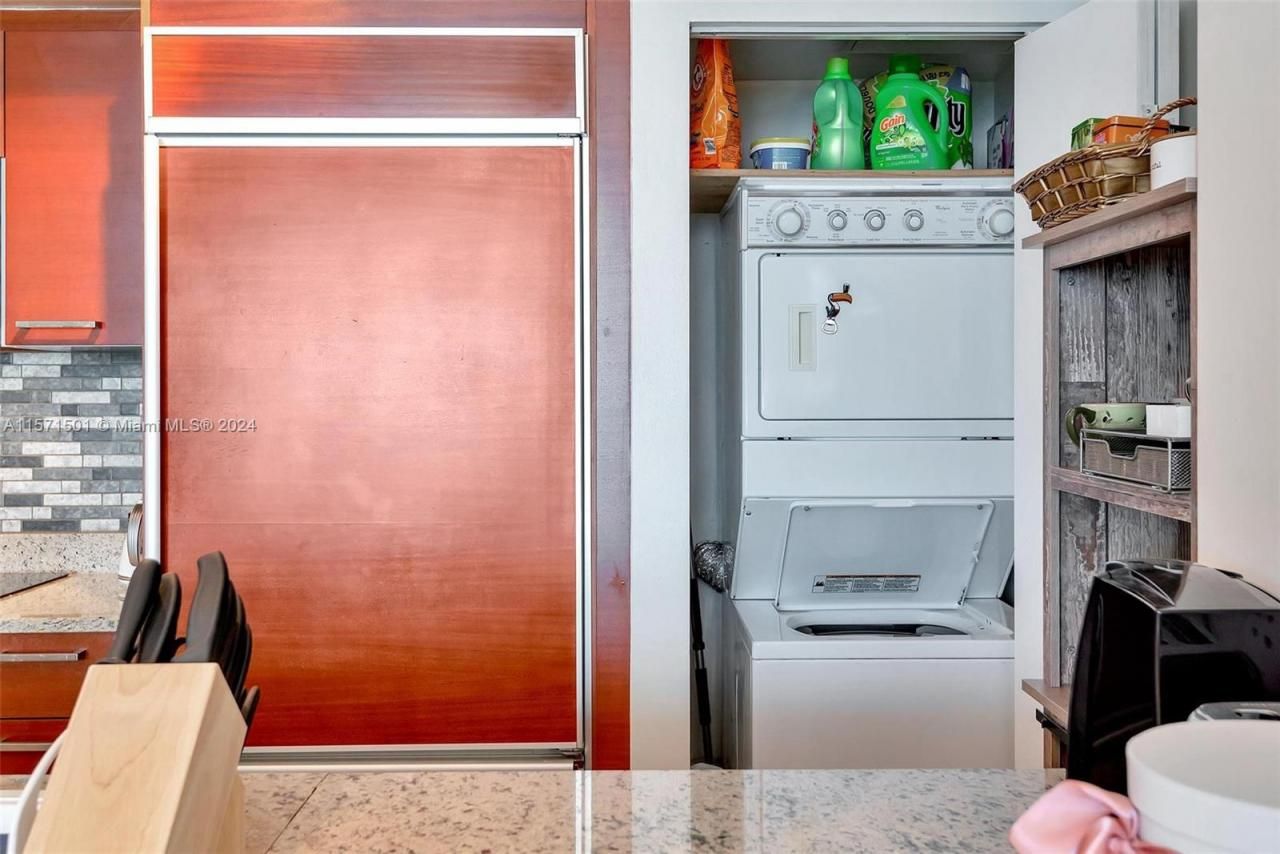1830 S Ocean Dr, Unit 4709, Hallandale Beach, FL 33009 Photo