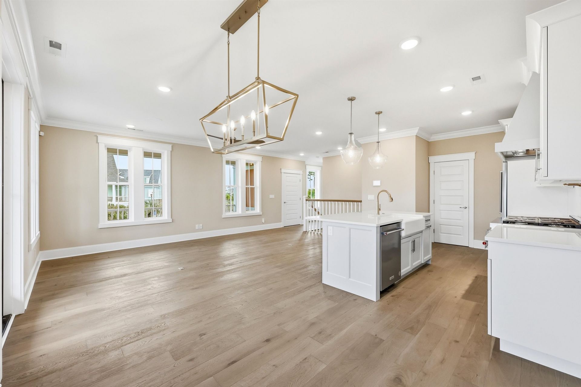 8035 Arcady St. Photo 12