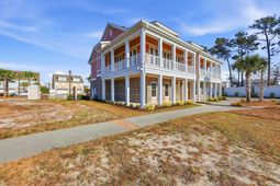 8035 Arcady St. photo 4