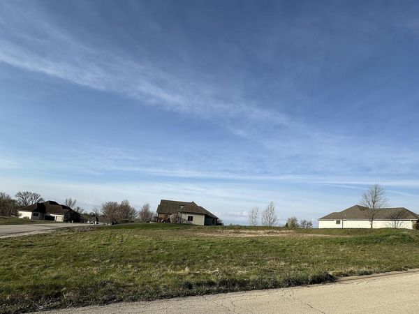 7633 HIDDEN CREEK Lane, Roscoe, IL 61073