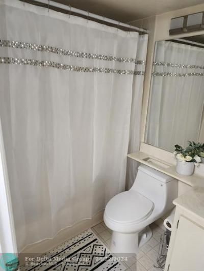 9655 N Belfort Cir, Unit 211, Tamarac, FL 33321 Photo