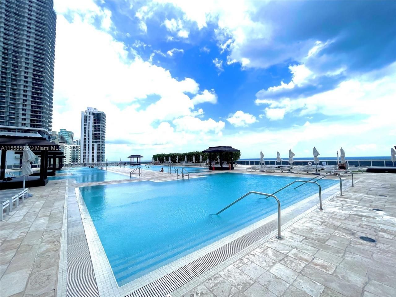 1830 S Ocean Dr, Unit 3812, Hallandale Beach, FL 33009 Photo