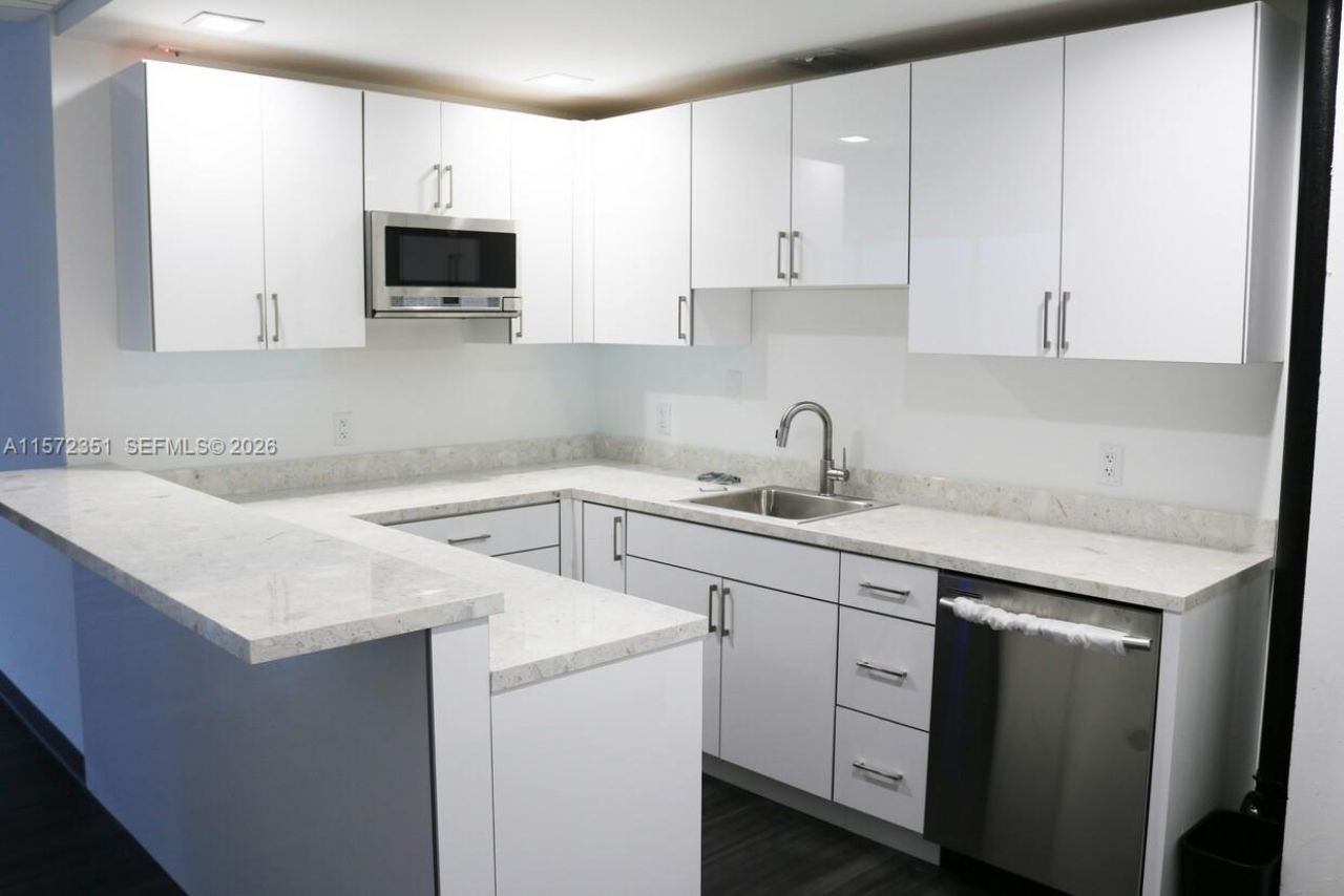 14261 Commerce Way, Unit 104, Miami Lakes, FL 33016 Photo