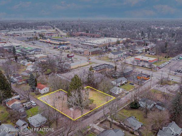 Vl Hillcrest St., Lansing, MI 48910