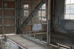 3049 Main Highway photo 4