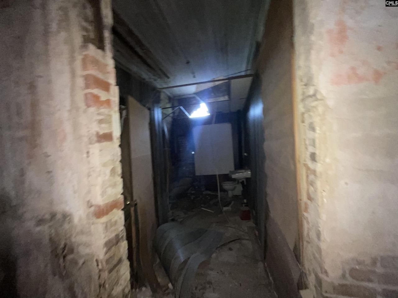 3078 Main Highway Photo 11