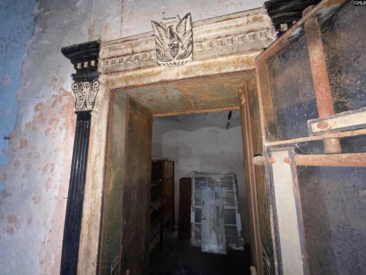 3078 Main Highway Photo 20