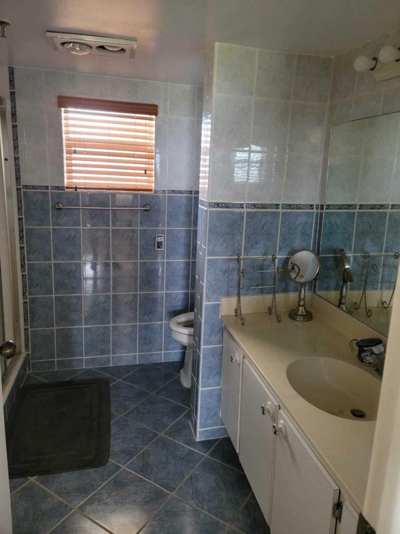 3465 Via Poinciana, Unit 806, Lake Worth, FL 33467 Photo