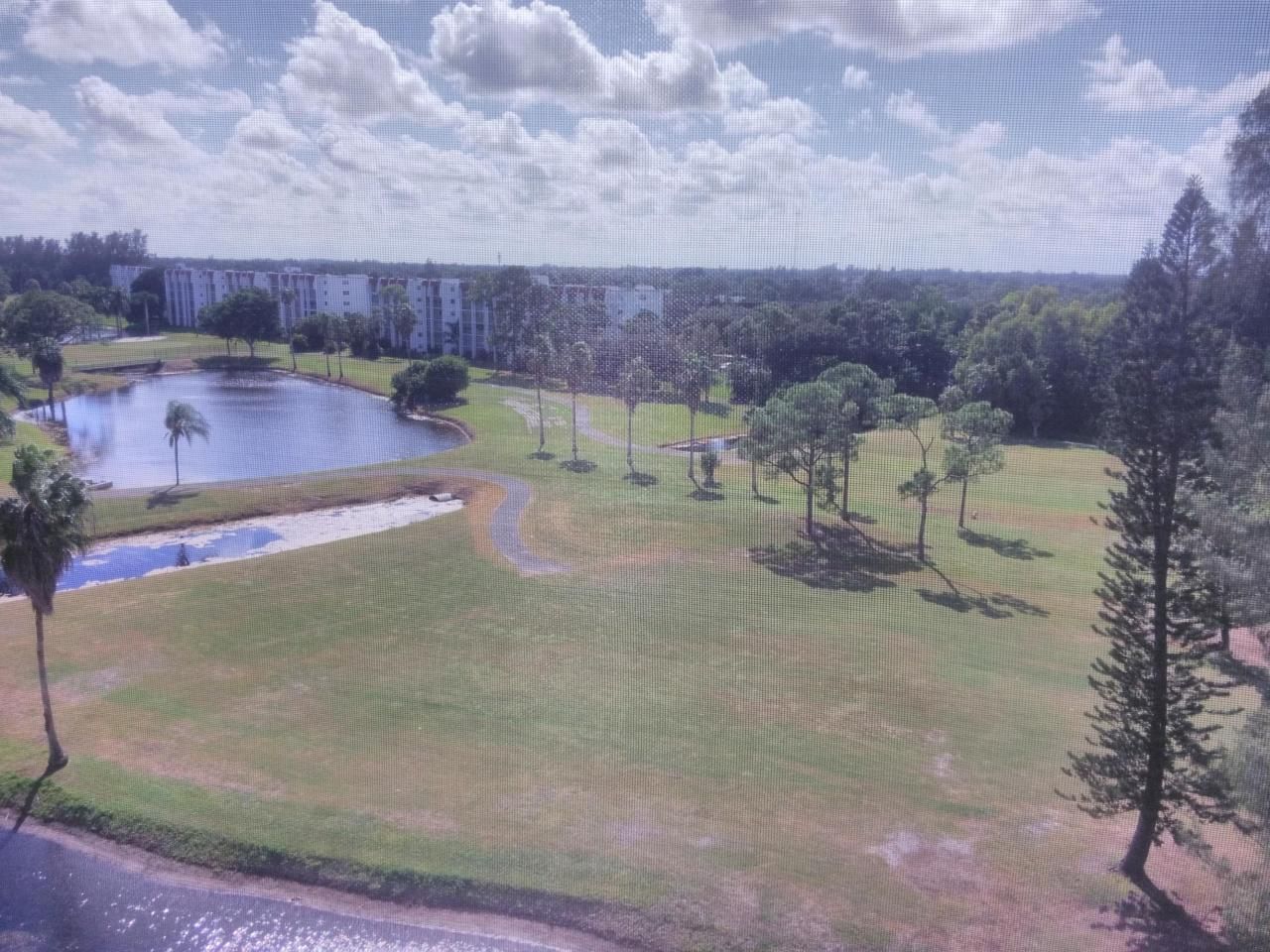 3465 Via Poinciana, Unit 806, Lake Worth, FL 33467 Photo