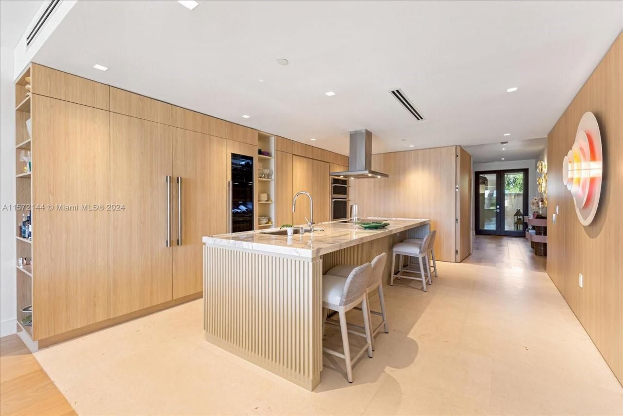 2113 Fisher Island Dr, Unit 2113, Miami Beach, FL 33109 Photo