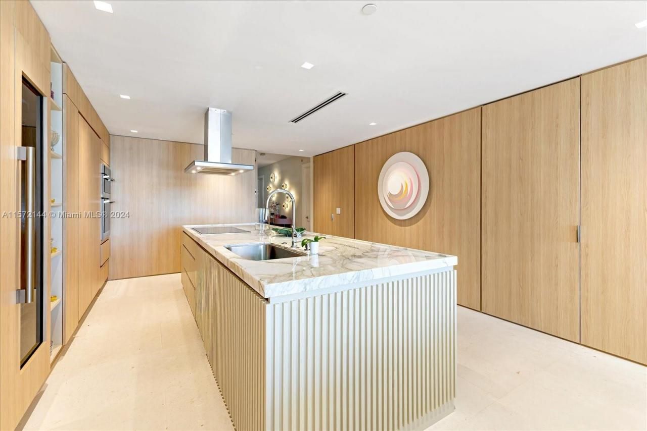 2113 Fisher Island Dr, Unit 2113, Miami Beach, FL 33109 Photo