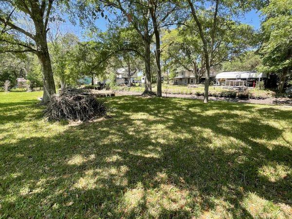 4903 Dolphin Street, New Iberia, LA 70560