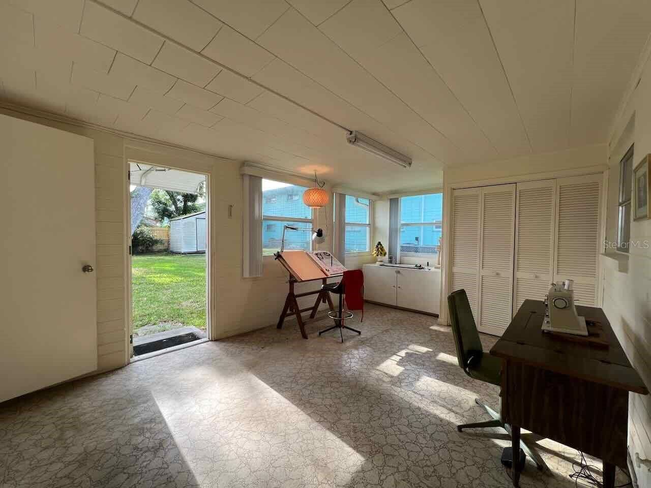 535 S Peninsula Avenue, New Smyrna Beach, FL 32169 Photo