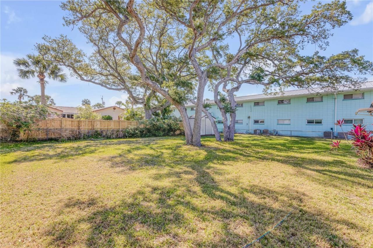 535 S Peninsula Avenue, New Smyrna Beach, FL 32169 Photo