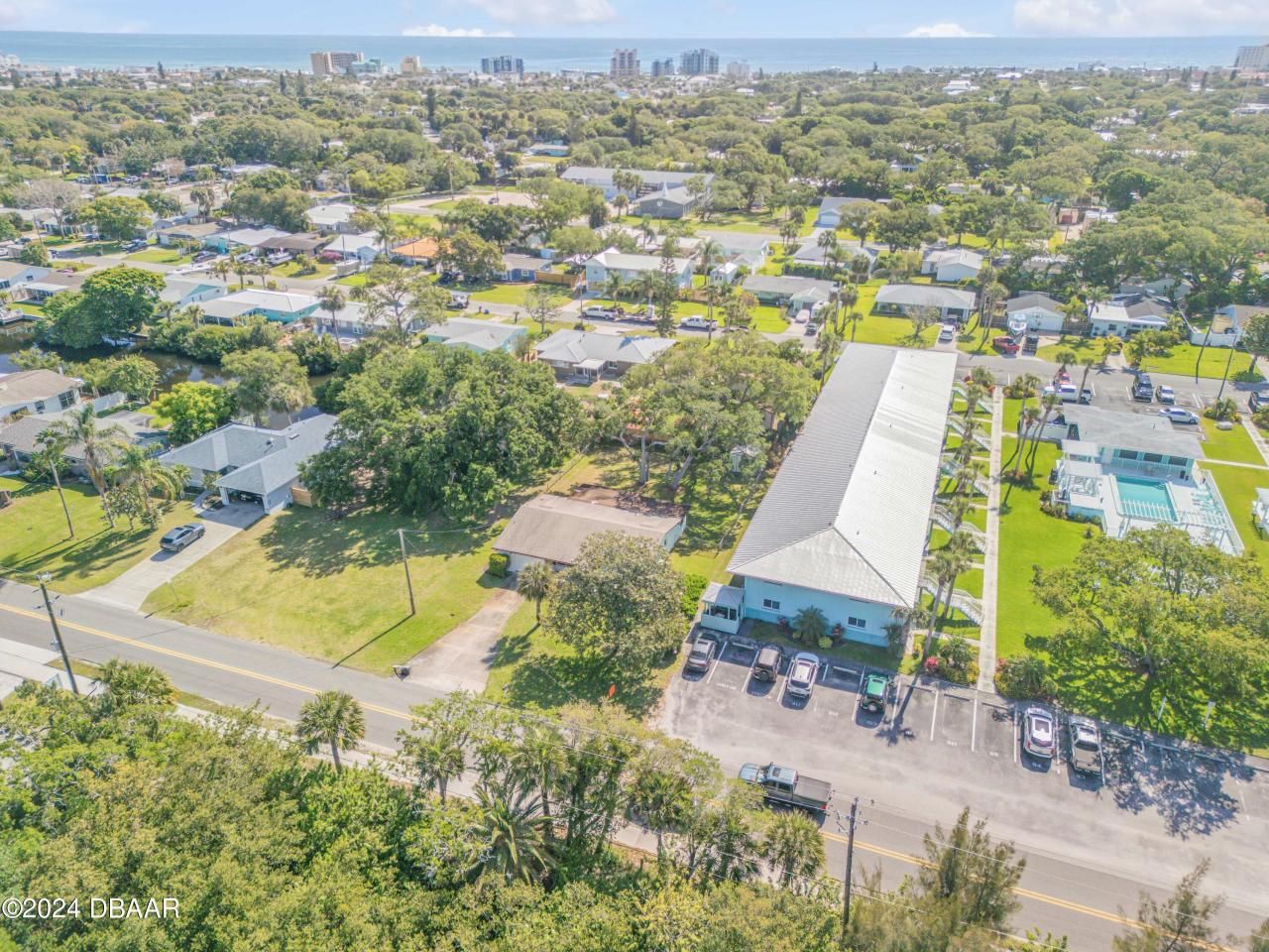 535 S Peninsula Avenue, New Smyrna Beach, FL 32169 Photo