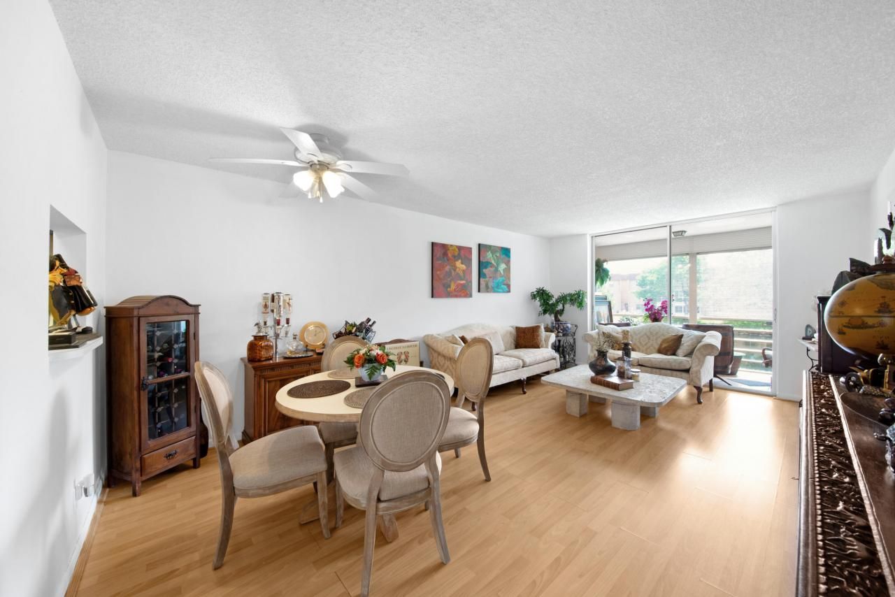 9281 Sunrise Lakes Boulevard, Unit 210, Sunrise, FL 33322 Photo