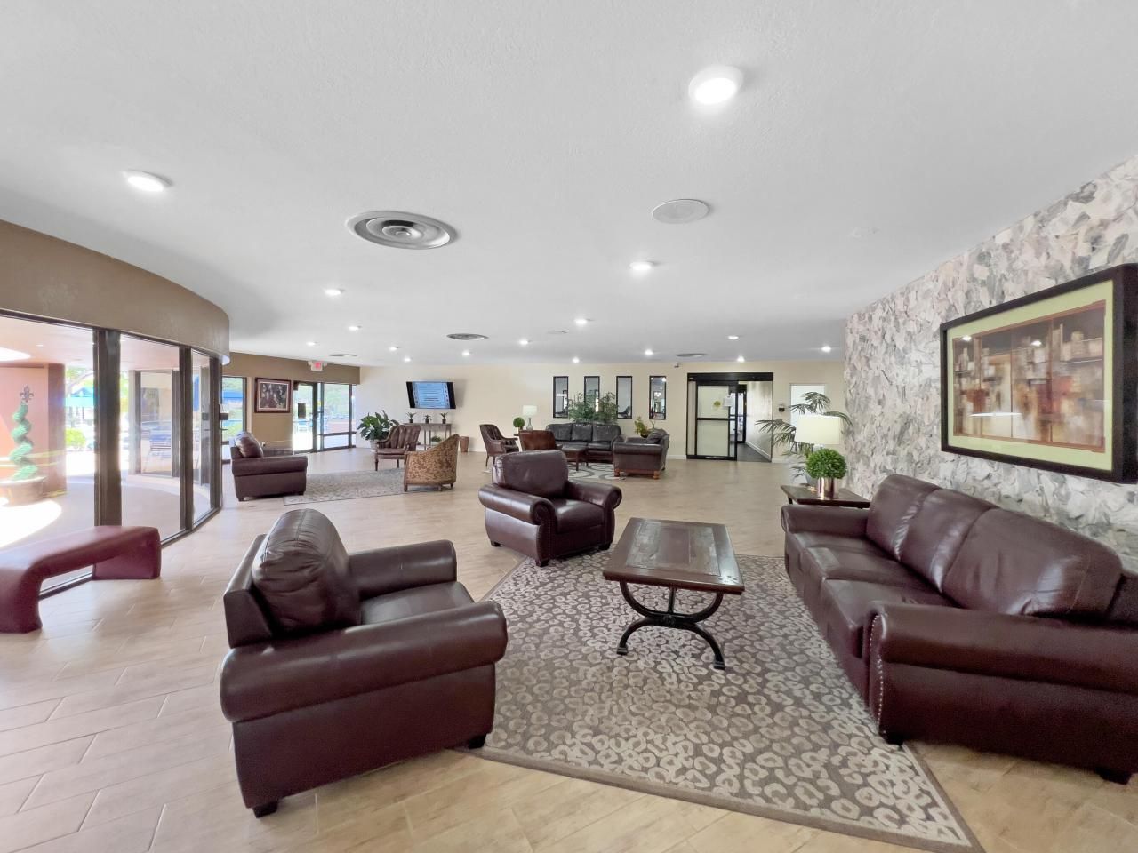 9281 Sunrise Lakes Boulevard, Unit 210, Sunrise, FL 33322 Photo