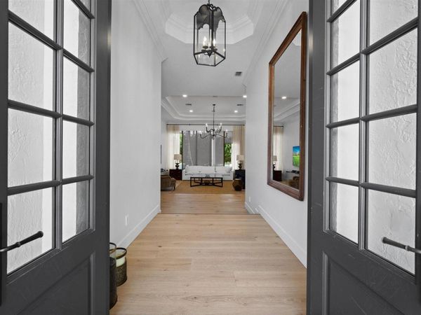 2911 Bent Cypress Rd, Wellington, FL 33414