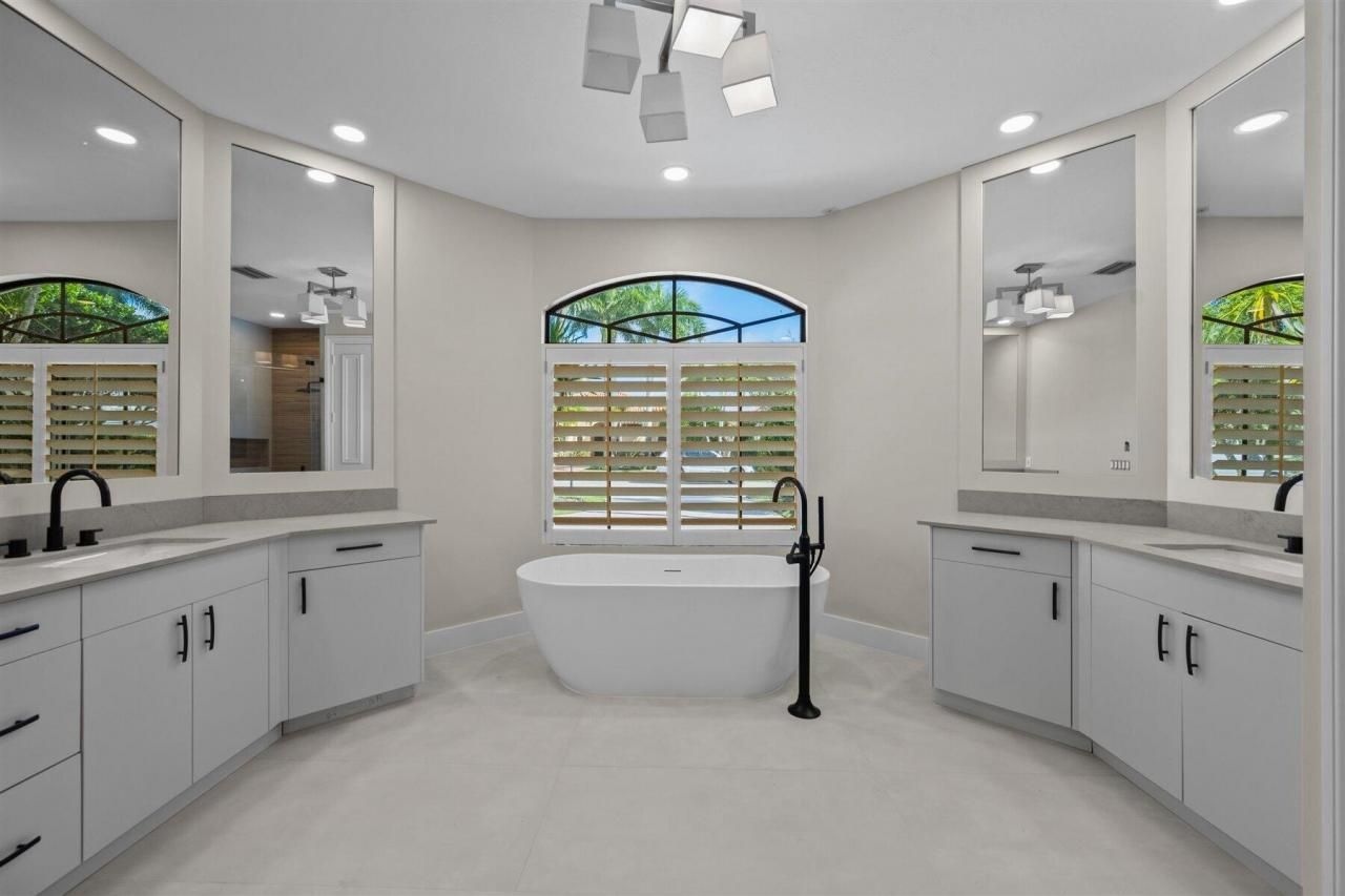 2911 Bent Cypress Rd, Wellington, FL 33414 Photo