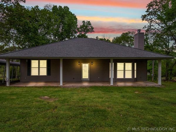 66021 S 320 Road, Chouteau, OK 74337