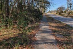 Brown Street photo 4