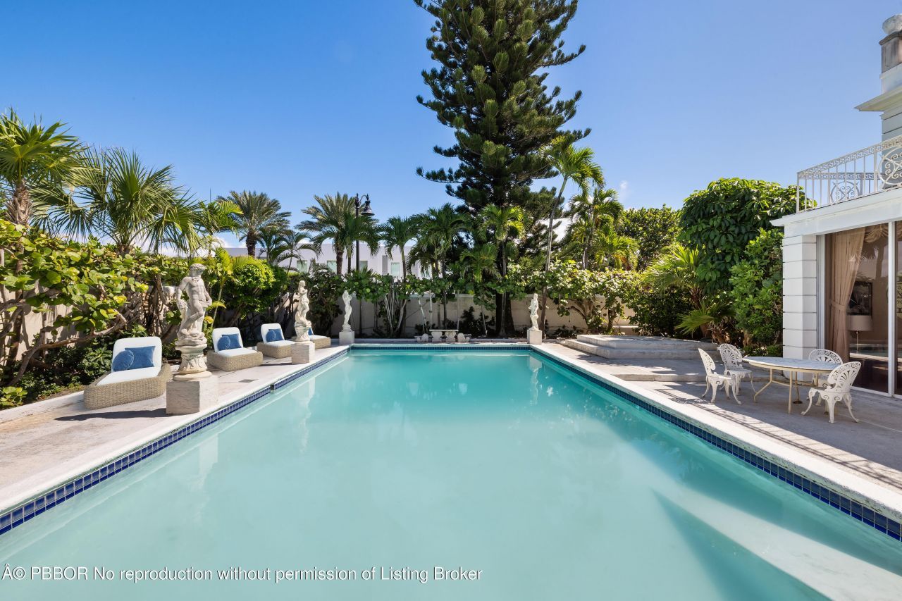 1048 S Ocean Boulevard, Palm Beach, FL 33480 Photo