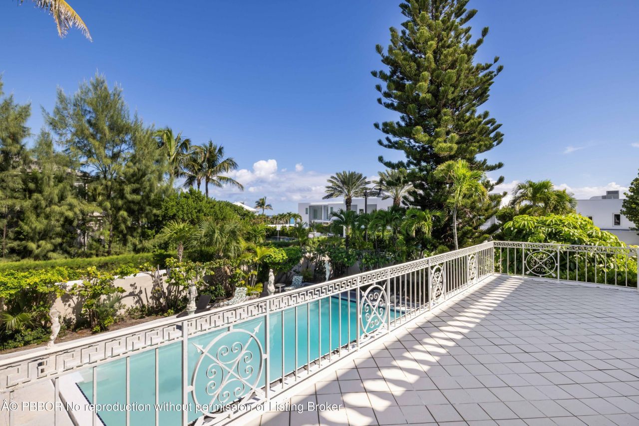 1048 S Ocean Boulevard, Palm Beach, FL 33480 Photo