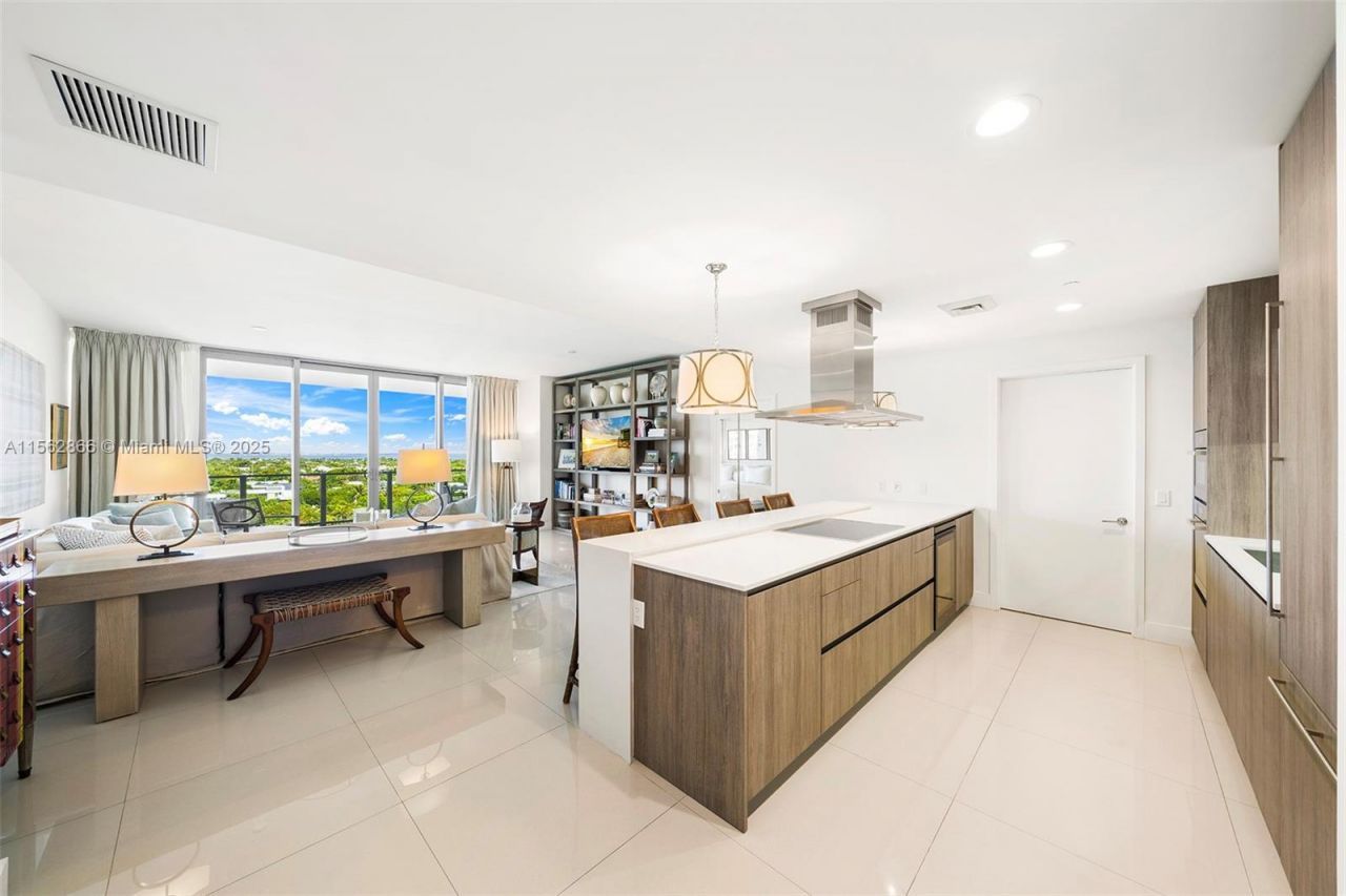360 Ocean Dr, Unit 905S, Key Biscayne, FL 33149 Photo