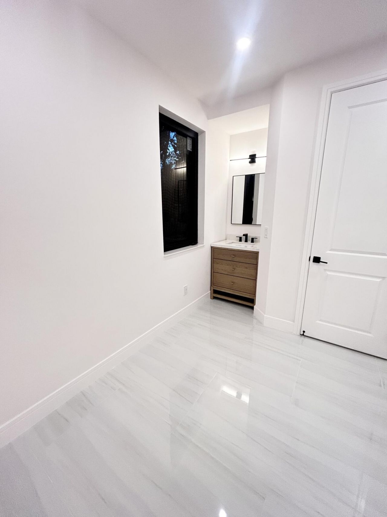 6993 NW 30th Terrace, Unit B, Fort Lauderdale, FL 33309 Photo