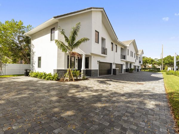 6997 NW 30th Terrace, Unit D, Fort Lauderdale, FL 33309