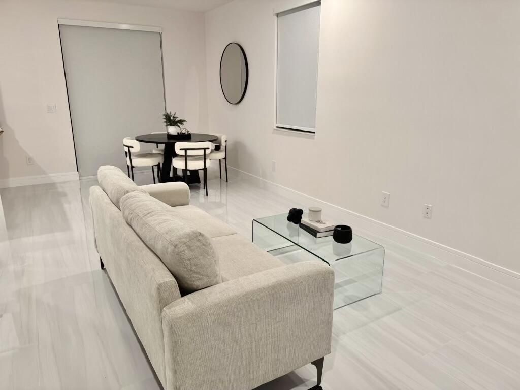 6997 NW 30th Terrace, Unit D, Fort Lauderdale, FL 33309 Photo