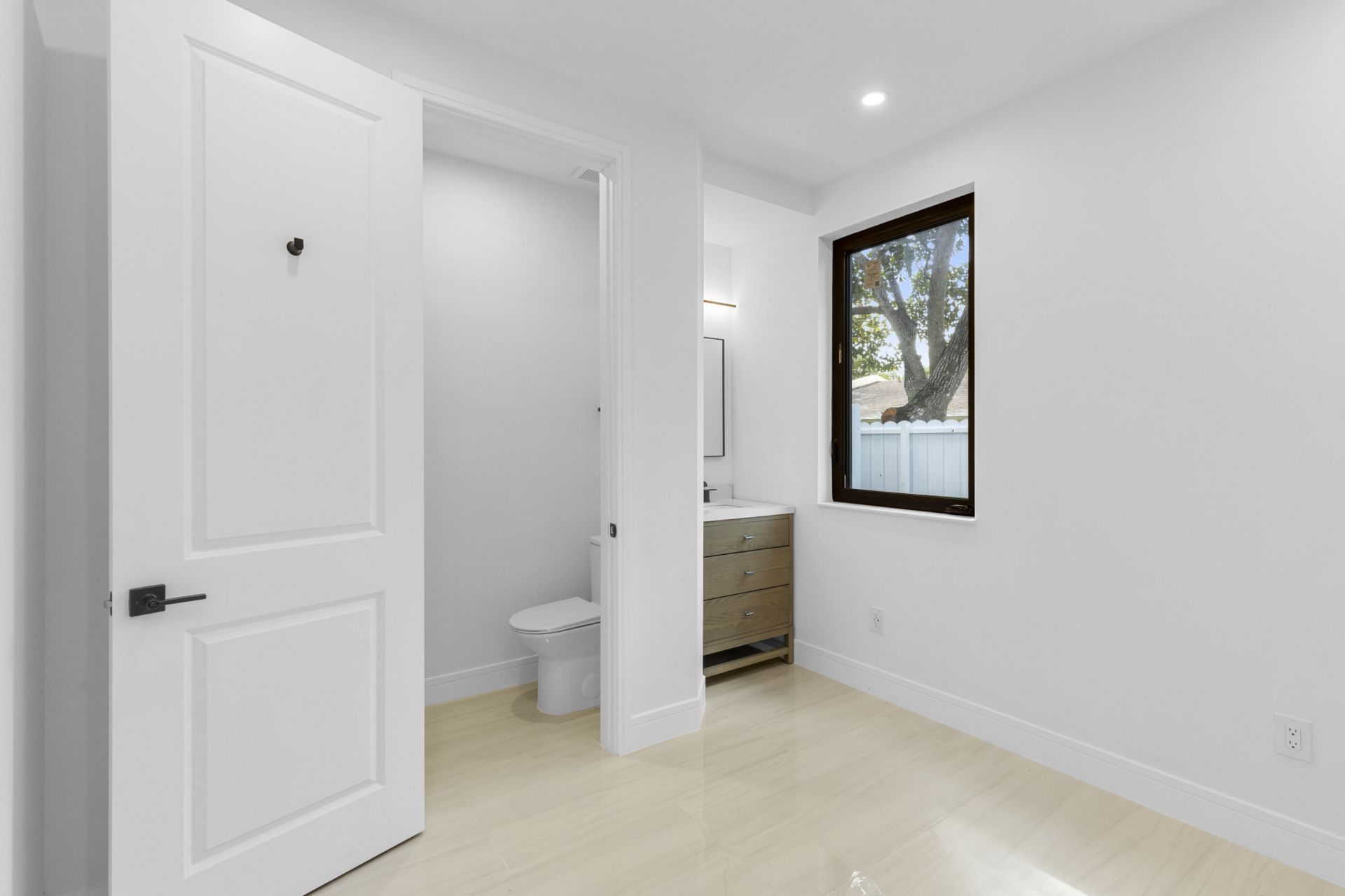 6997 NW 30th Terrace, Unit D, Fort Lauderdale, FL 33309 Photo