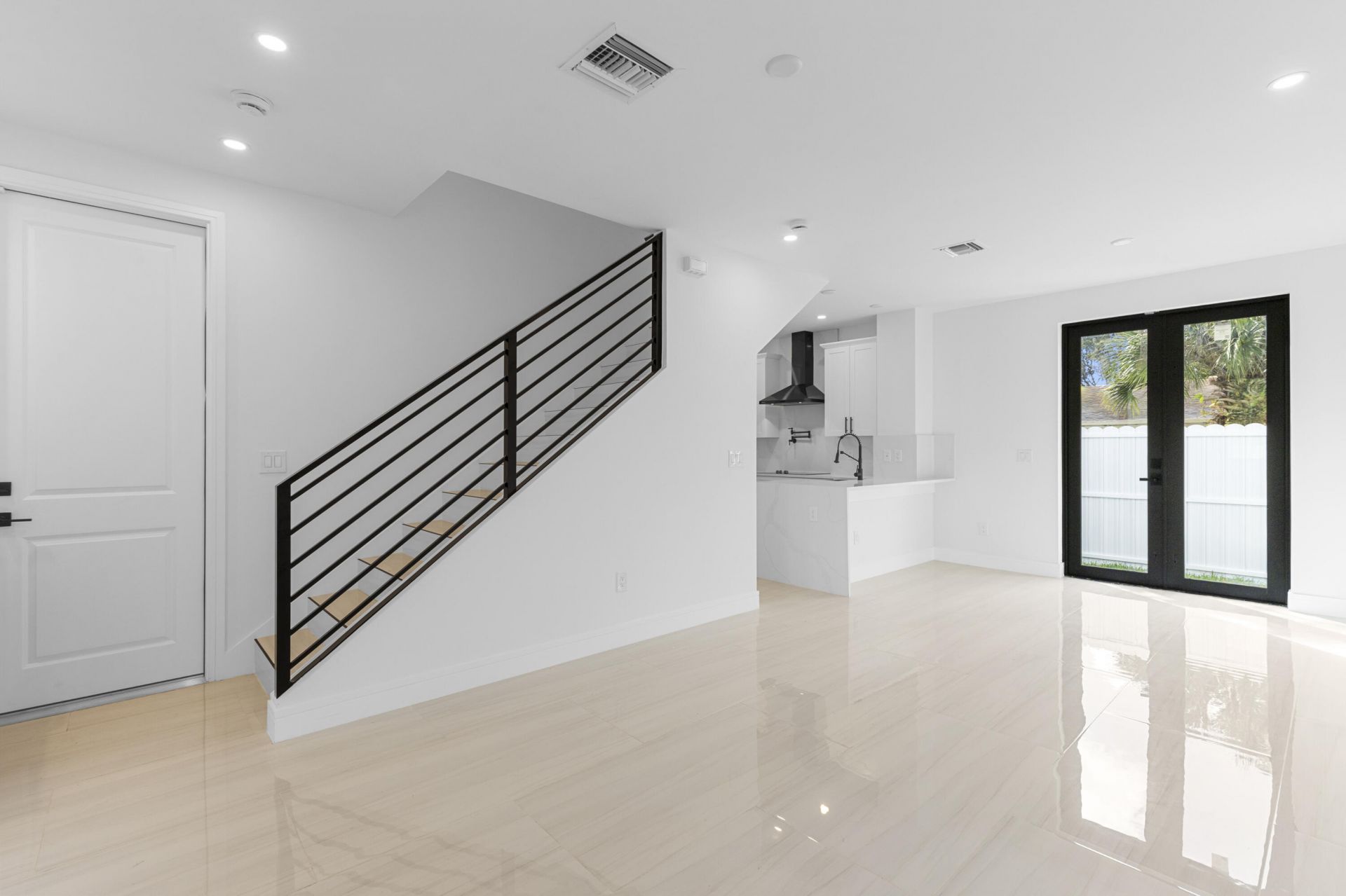 6997 NW 30th Terrace, Unit D, Fort Lauderdale, FL 33309 Photo