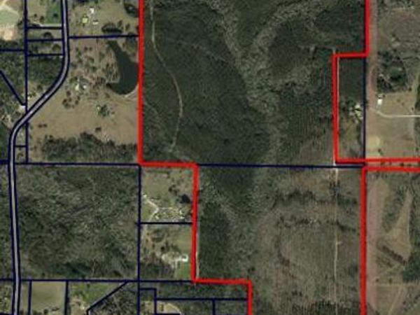 Deerwood Road, Kiln, MS 39556