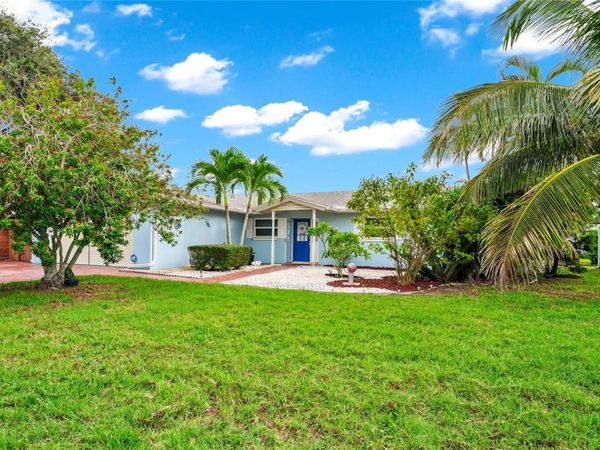 363 HARBOR DR, CAPE CANAVERAL, FL 32920