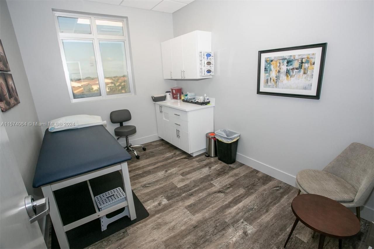 1806 N Flamingo Rd, Unit 440, Pembroke Pines, FL 33028 Photo