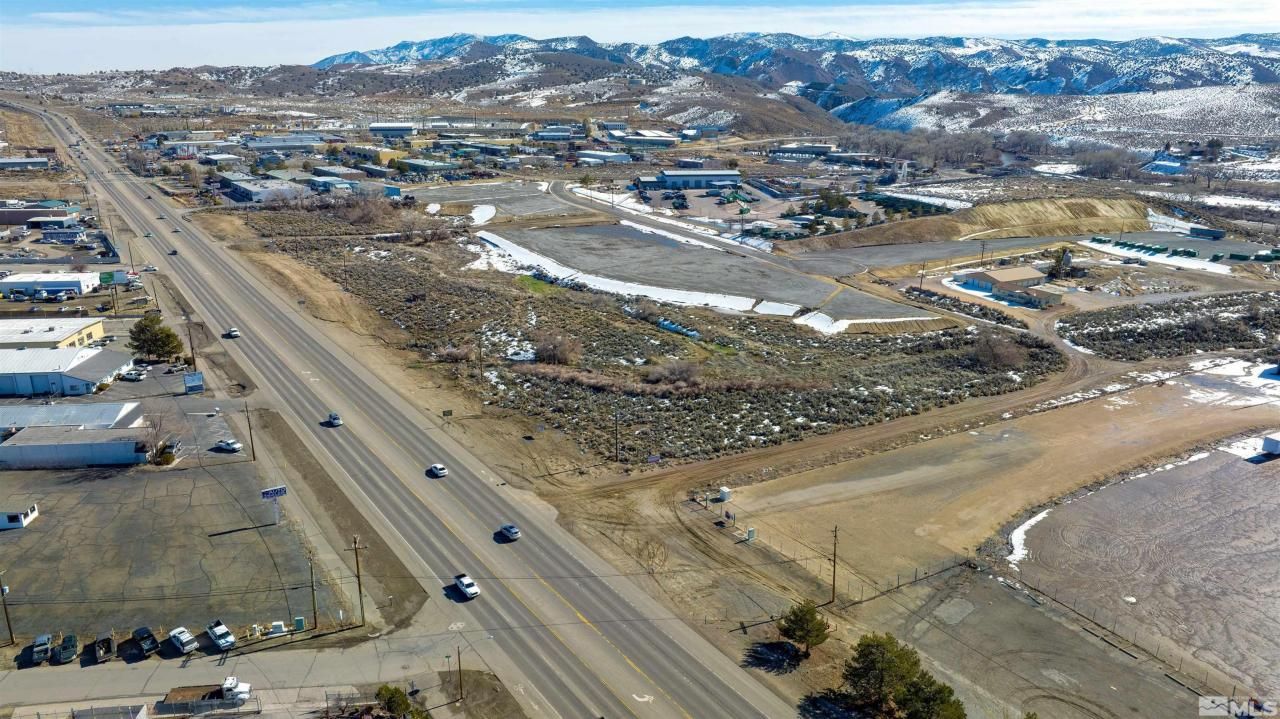 2999 Akron Way, Carson City, NV 89701 Photo