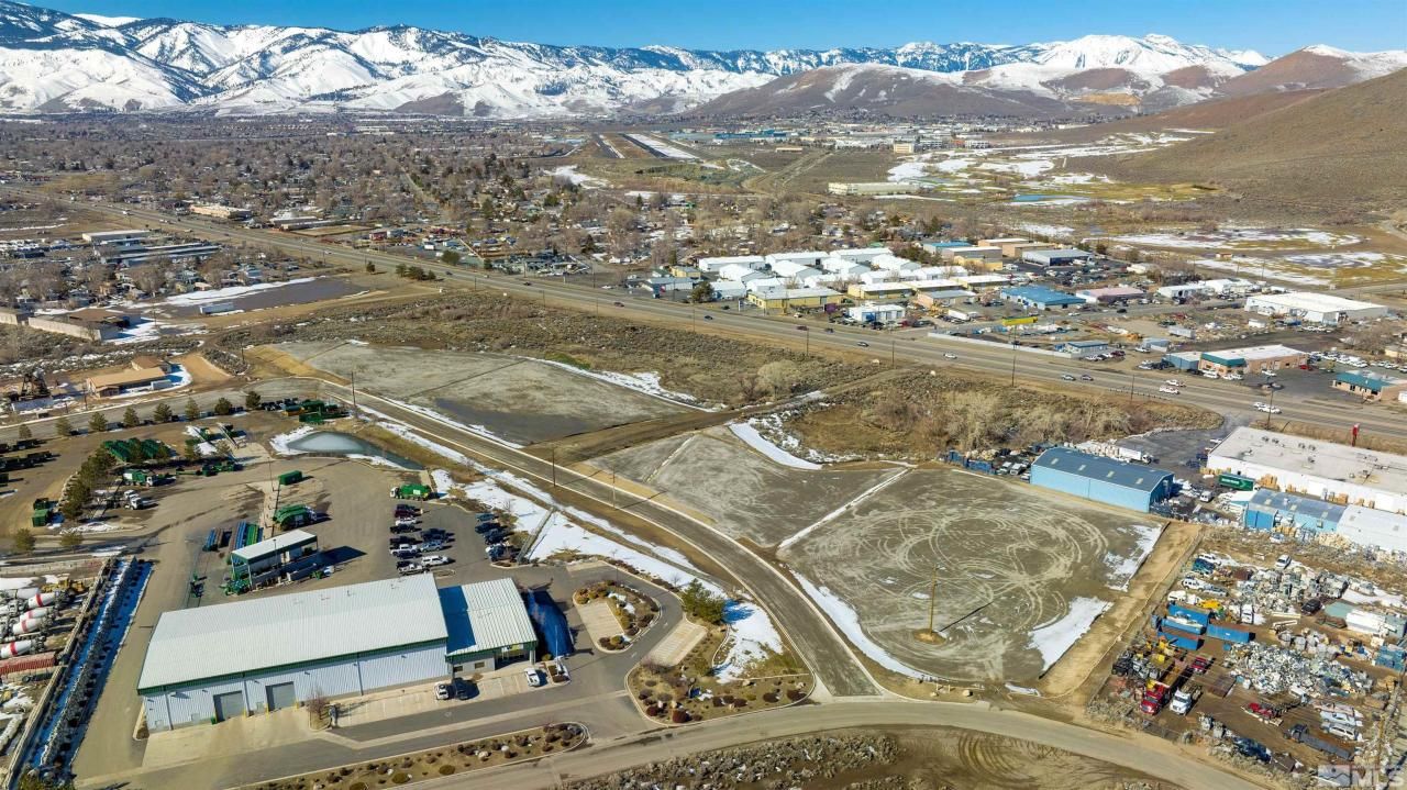 2999 Akron Way, Carson City, NV 89701 Photo