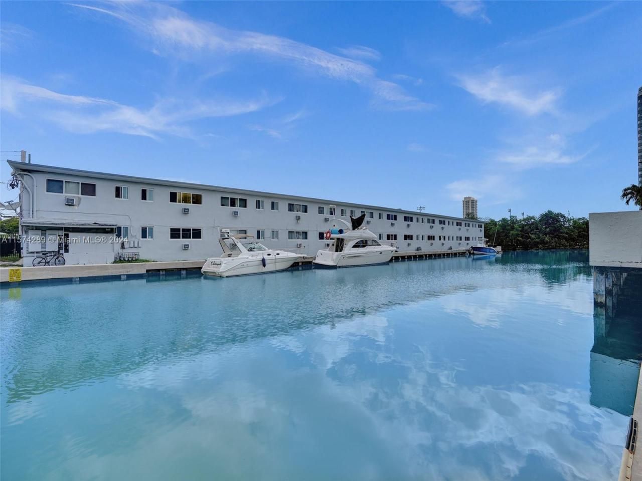 7143 Bonita Dr, Unit 1-4, Miami Beach, FL 33141 Photo