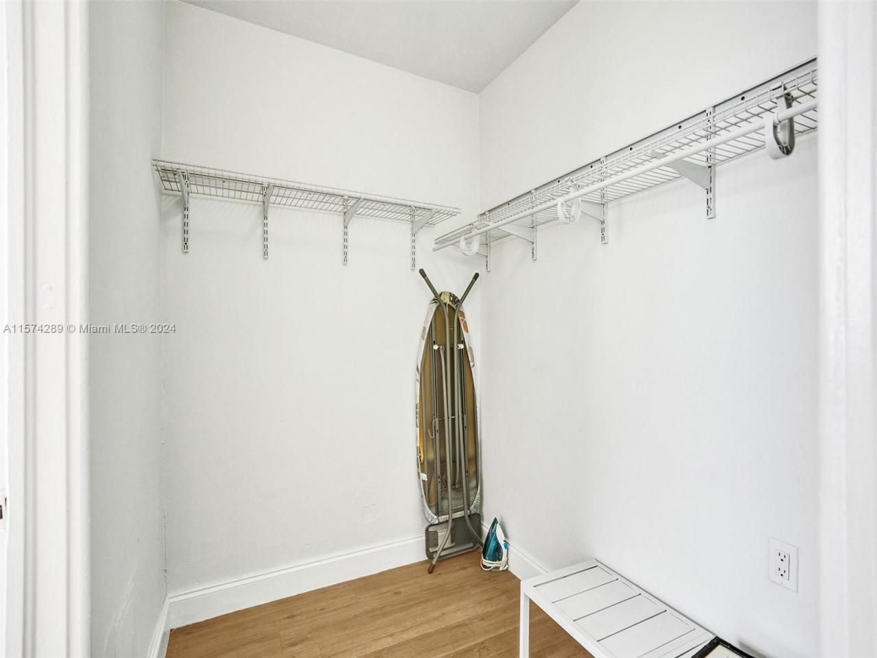 7143 Bonita Dr, Unit 1-4, Miami Beach, FL 33141 Photo