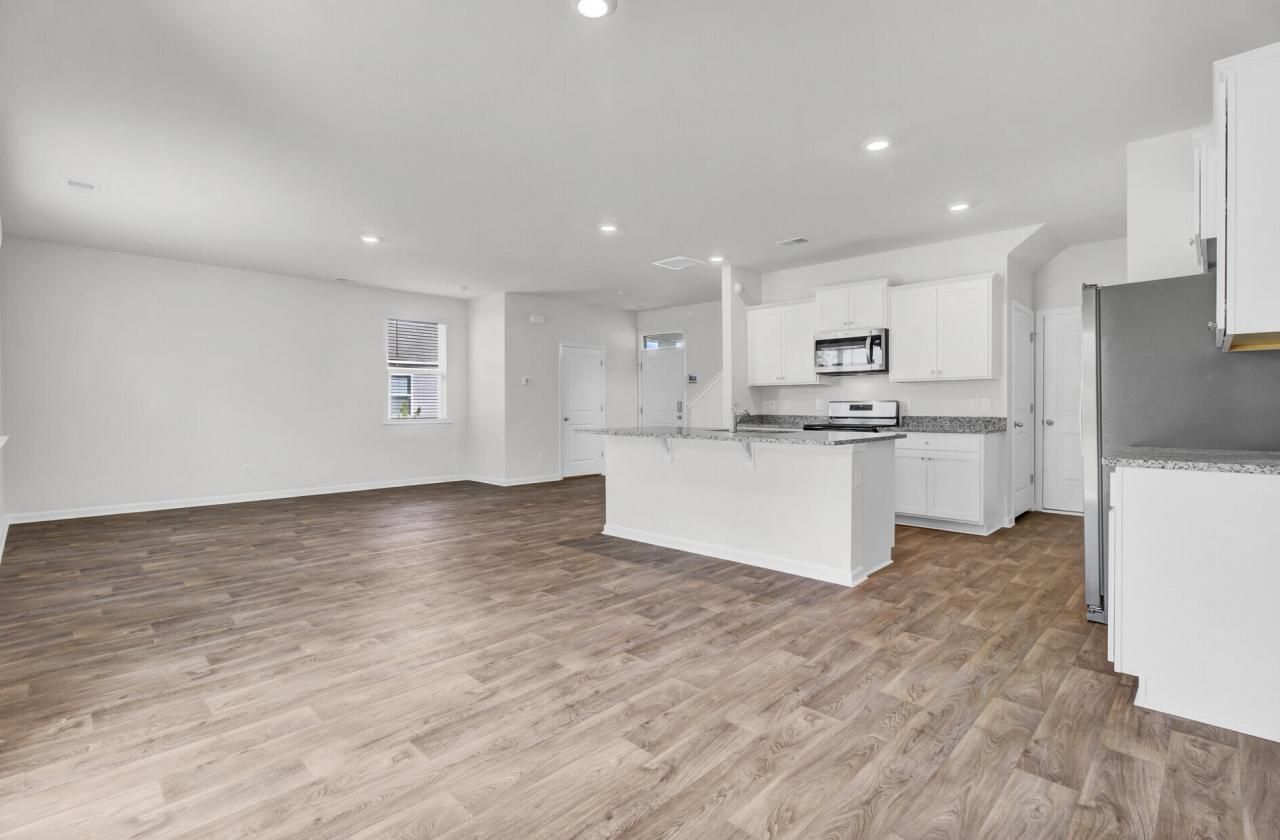 466 Cedarview Road Photo 14