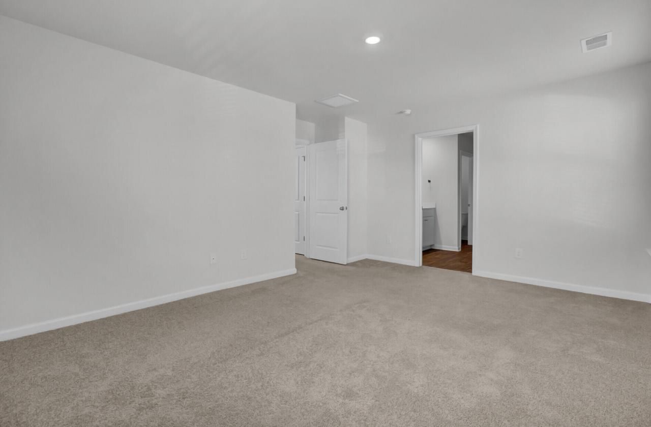 466 Cedarview Road Photo 23